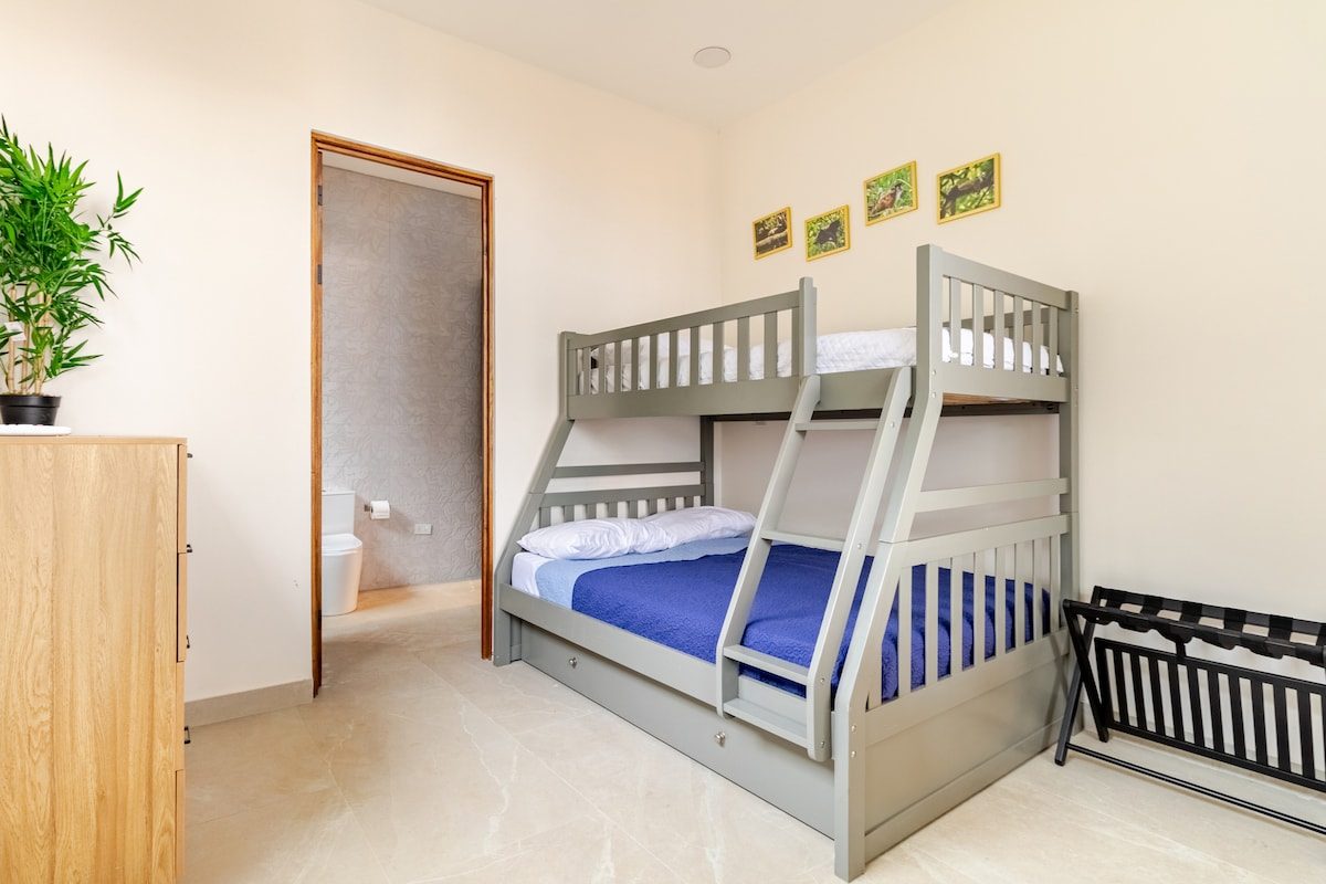 Second bedroom with a bunk bed